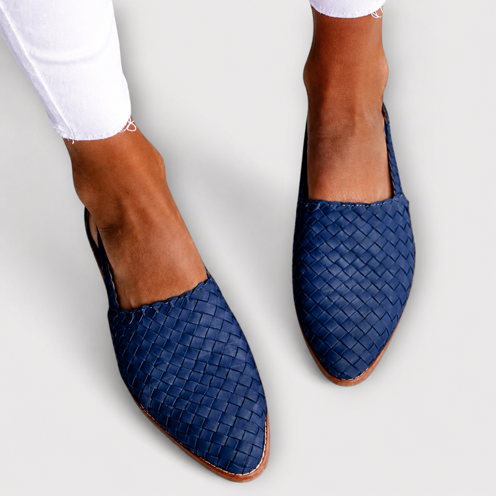 Women's Woven Pointed Toe Flat Slingbacks
