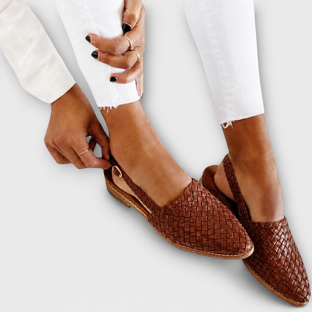 Women's Woven Pointed Toe Flat Slingbacks