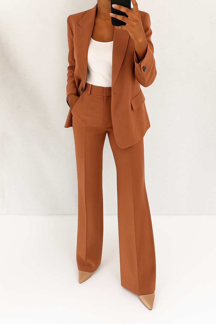 Women's Tailored Blazer and Pants Suit